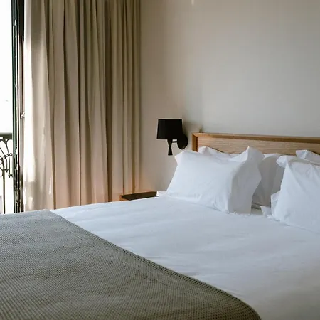 Plaza Hotel 3*