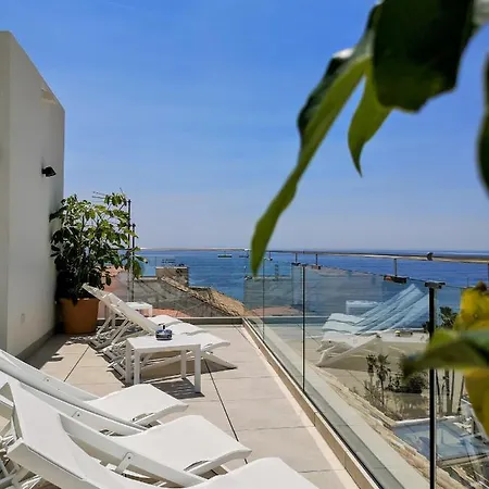 Plaza אסטפונה