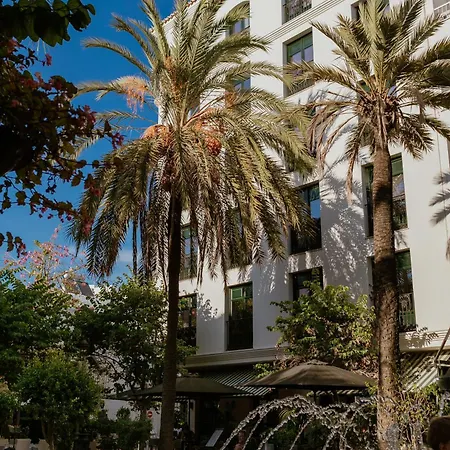 Hotel Plaza 3*
