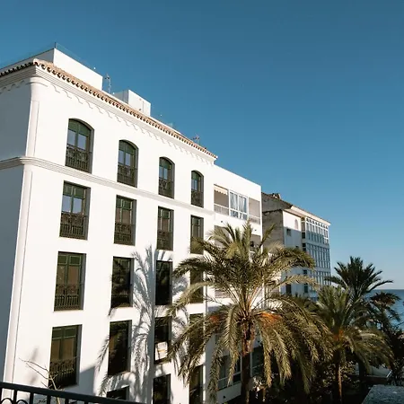 Hotel Plaza Estepona