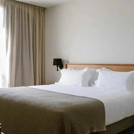 Plaza Hotel 3*