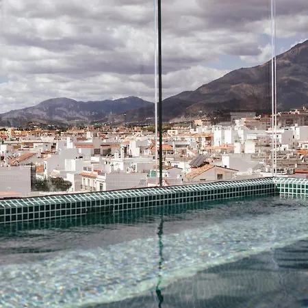 Hotel Plaza 3*